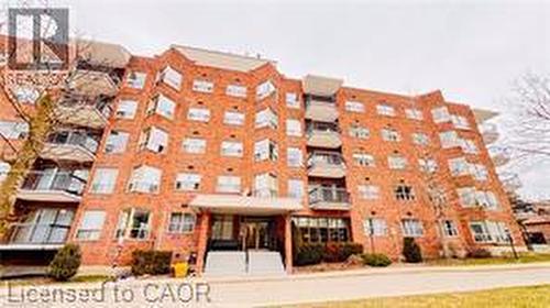 300 KEATS Way Unit# 207 , Waterloo, Ontario N2L 6E6 2