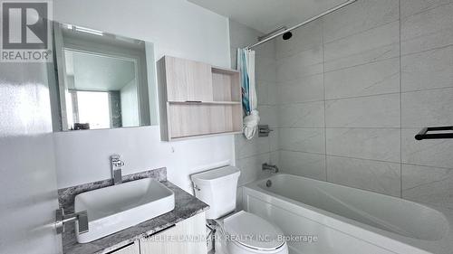 2509 - 501 YONGE STREET , Toronto, Ontario M4Y 0G8 5