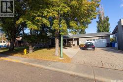10710 Meighen CRESCENT North Battleford, SK S9A 3L1