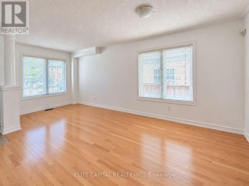 195 SOUTH UNIONVILLE AVENUE , Markham, Ontario L3R 5S6 2
