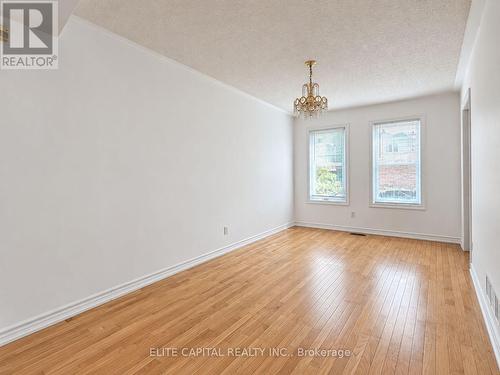 195 SOUTH UNIONVILLE AVENUE , Markham, Ontario L3R 5S6 5