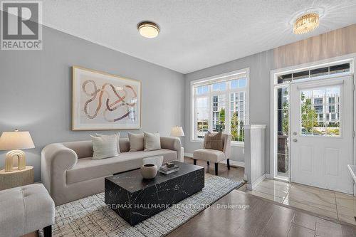 3034 EIGHTH LINE , Oakville, Ontario L6H 0S5 4