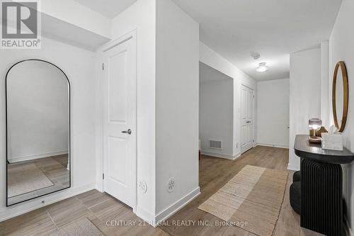 28 SPRY LANE , Barrie, Ontario L9J 0N6 4
