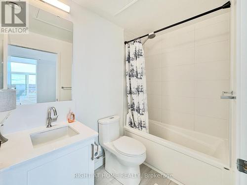 708 - 681 YONGE STREET , Barrie, Ontario L9J 0K1 5