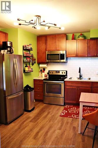 809 ERIE STREET East Unit# 2 , Windsor, Ontario N9A 3Y5 3