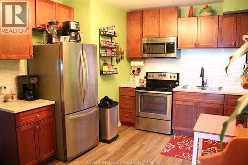809 ERIE STREET East Unit# 2 , Windsor, Ontario N9A 3Y5 4