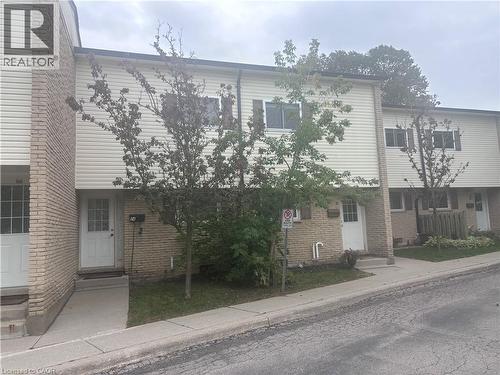 211 VERONICA Drive Unit# B24 , Kitchener, Ontario N2A 2R9 3