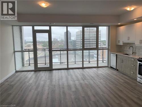 60 CHARLES Street W Unit# 2409 , Kitchener, Ontario N2G 0C9 4