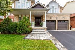 50 THE QUEENSWAY Barrie (Innis-Shore), ON L4M 7J3