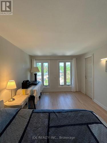 MASTER BEDROOM 2ND FLOOR - 80 MOSEDALE CRES CRESCENT , Toronto, Ontario M2H 2L7 3