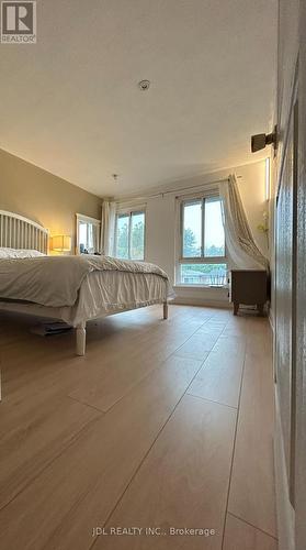 MASTER BEDROOM 2ND FLOOR - 80 MOSEDALE CRES CRESCENT , Toronto, Ontario M2H 2L7 4