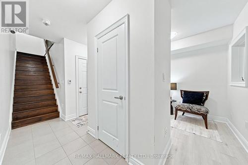 77 - 250 ROYALTON COMMON , Oakville, Ontario L6H 0N2 3