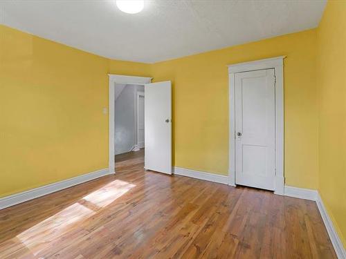 905 Winnipeg Ave, Winnipeg, MB 