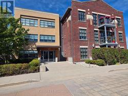 203 - 1 SHIPYARD LANE  Collingwood, ON L9Y 0W2