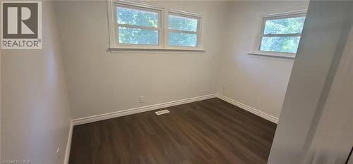 51 JOSEPH Street , Breslau, Ontario N0B 1M0 5