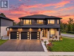 12 WESTCOTT ROAD Welland (West Welland), ON L3C 0K9