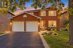 1410 WAKEHURST CRESCENT  Oakville, ON L6J 6T6