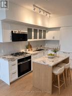 218 - 2788 BATHURST STREET  Toronto, ON M6B 0B3