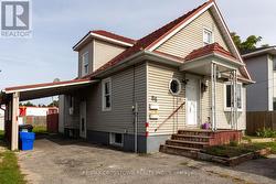 86 VICTORIA STREET Barrie, ON L4N 2J1