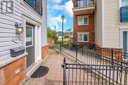 54 - 4620 GUILDWOOD WAY , Mississauga, Ontario L5R 1Z3 5