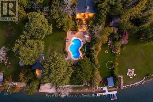 280 OXBOW PARK DRIVE  Wasaga Beach, ON L9Z 2V6