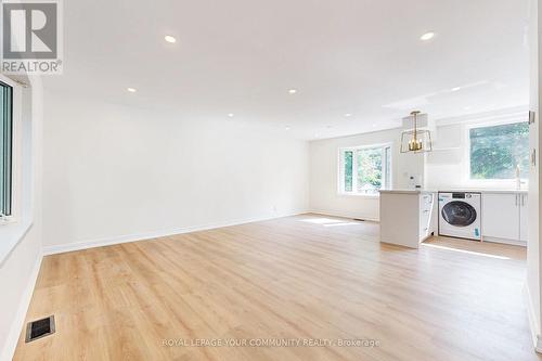 MAIN & 2ND - 83 LUNDY'S LANE , Newmarket, Ontario L3Y 3R9 5