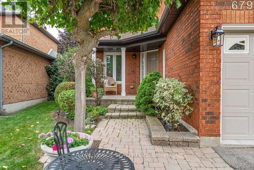 6795 Gracefield Drive, Mississauga, ON 