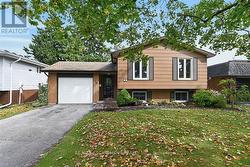 15 MILLER CRESCENT Norfolk, ON N3Y 4P9