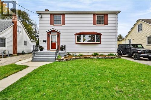 11 SUSSEX Avenue  Brantford, ON N3R 2G5