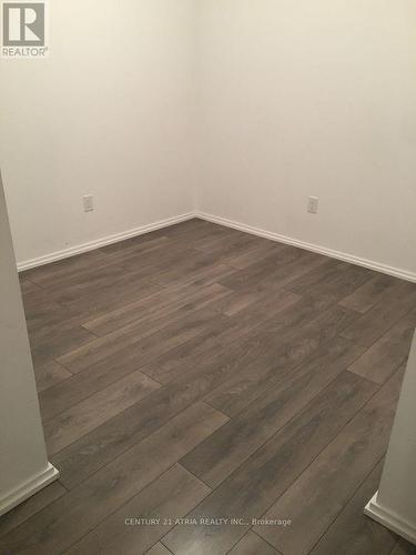 4215 - 45 CHARLES STREET E , Toronto, Ontario M4Y 0B8 5