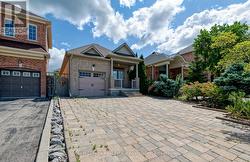 LOWER - 41 GREENVIEW CIRCLE  Vaughan, ON L6A 0B5