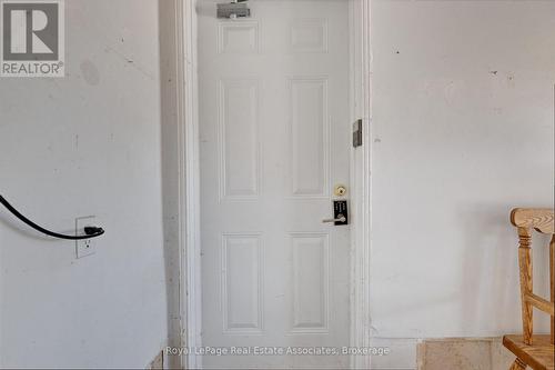 LOWER - 41 GREENVIEW CIRCLE , Vaughan, Ontario L6A 0B5 3
