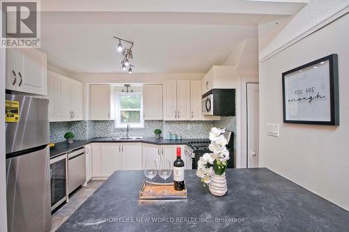 74 Haddon Avenue N, Hamilton, ON 