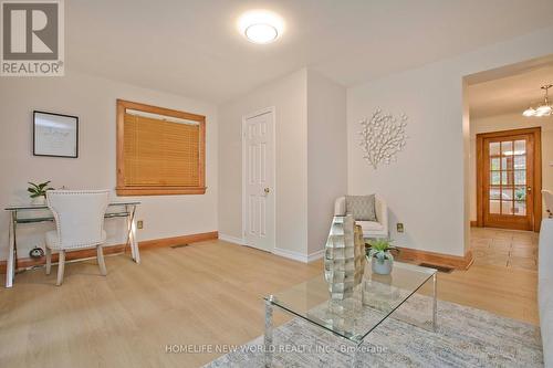 74 Haddon Avenue N, Hamilton, ON 