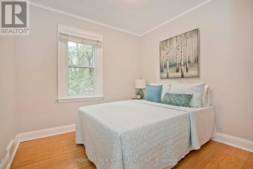 74 Haddon Avenue N, Hamilton, ON 