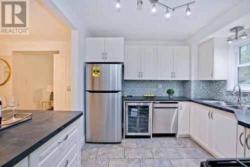 74 Haddon Avenue N, Hamilton, ON 