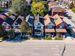 35 SHERMAN Avenue N  Hamilton, ON L8L 6L9