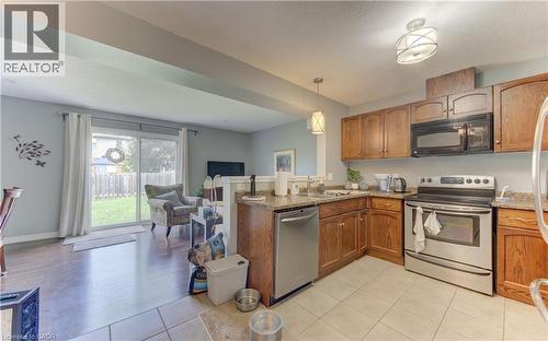 6 EDWARDS Street , Guelph, Ontario N1E 0B2 2