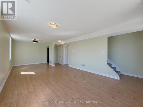 621A THE QUEENSWAY , Toronto, Ontario M8Y 1K4 5