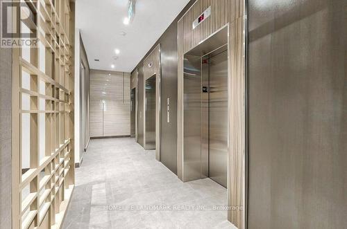 3001 - 47 MUTUAL STREET , Toronto, Ontario M5B 2A8 2