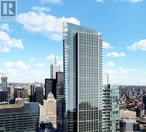 2608 - 10 YORK STREET  Toronto, ON M5J 0E1