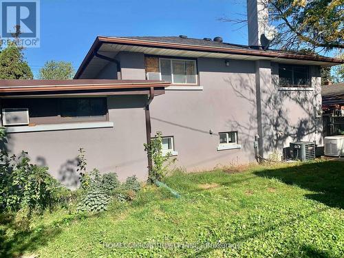 325 THE WEST WAY , Toronto, Ontario M9R 1H1 5