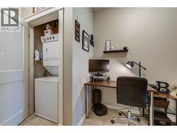 Office space / laundry - 