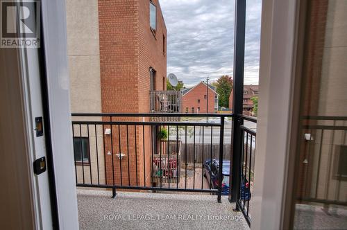 second balcony - 2 - 238 Bruyere Street, Ottawa, ON 