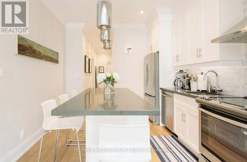 MAIN FLOOR - 72 GRACE STREET , Toronto, Ontario M6J 2S2 4