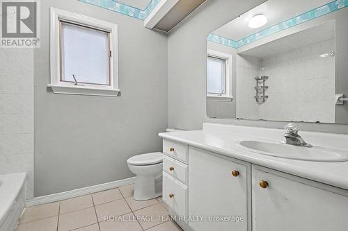160 Sai Crescent, Ottawa, ON 