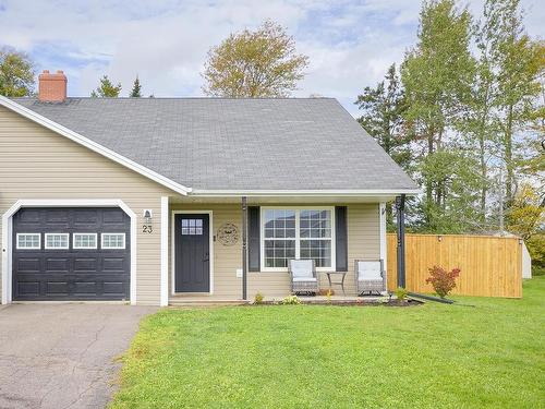 23 Heatherway Drive  Cornwall, PE C0A 1H0