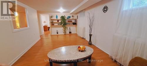 48 DUNKIRK ROAD , Toronto, Ontario M4C 2M3 3