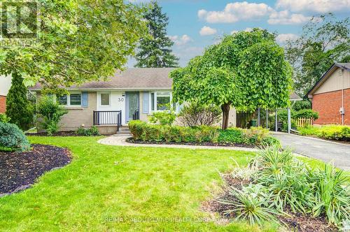 30 DALE AVENUE , Hamilton, Ontario L8G 3L9 2