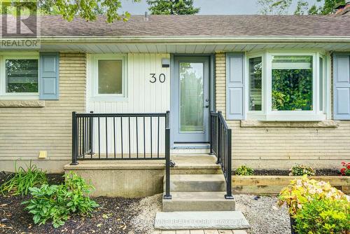 30 DALE AVENUE , Hamilton, Ontario L8G 3L9 4